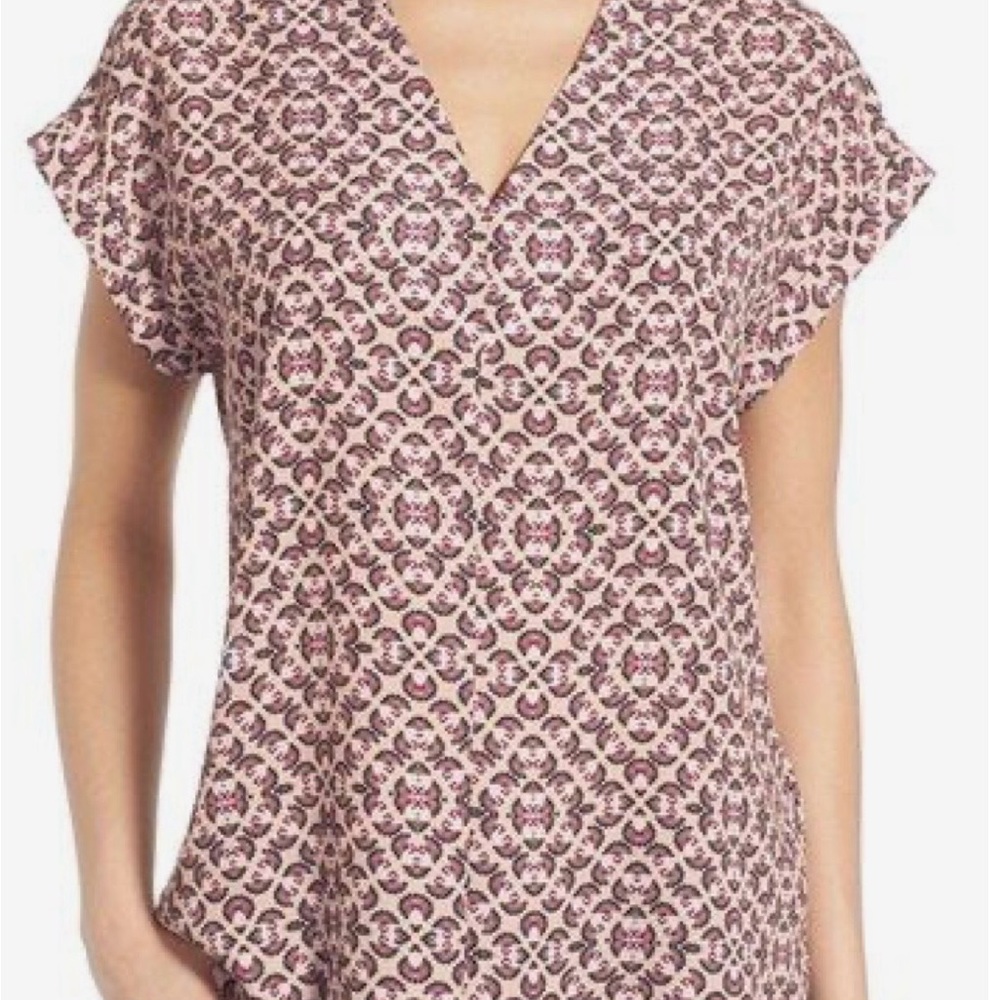 Pleione Short Sleeve V-Neck Mini-Print Blouse - EUC Sz. XL